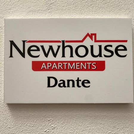 Newhouse Dante Lägenhet Bari Exteriör bild
